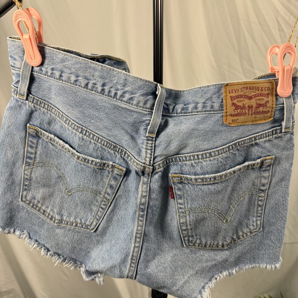 Levi's 501 Vintage Cut Off Frayed Denim Shorts W28 High Rise Classic